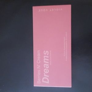 Violet Voss Berries n' Cream Eyeshadow Pallet